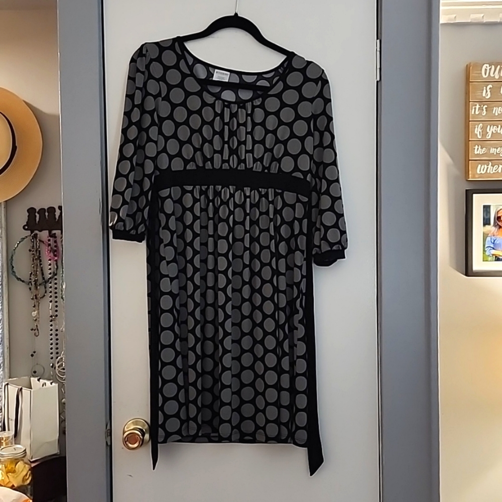 Motherhood brand maternity dress Sz Medium